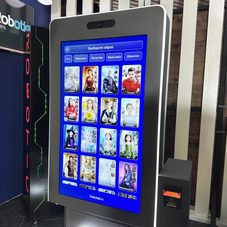 Фотостойка с ИИ «Нейрокадр» на российском ПО